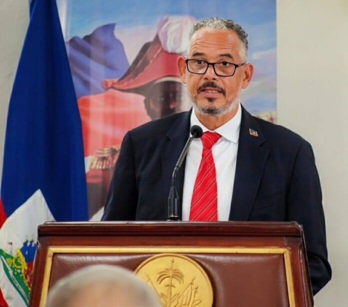 Le Premier ministre Alix Didier Fils-Aimé lors de la relance du dialogue politique en Haïti.